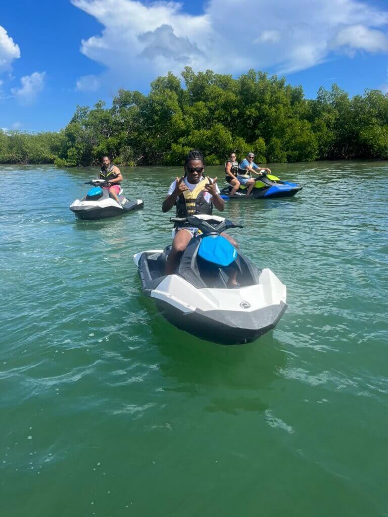 Jet Ski — przygoda na wodzie